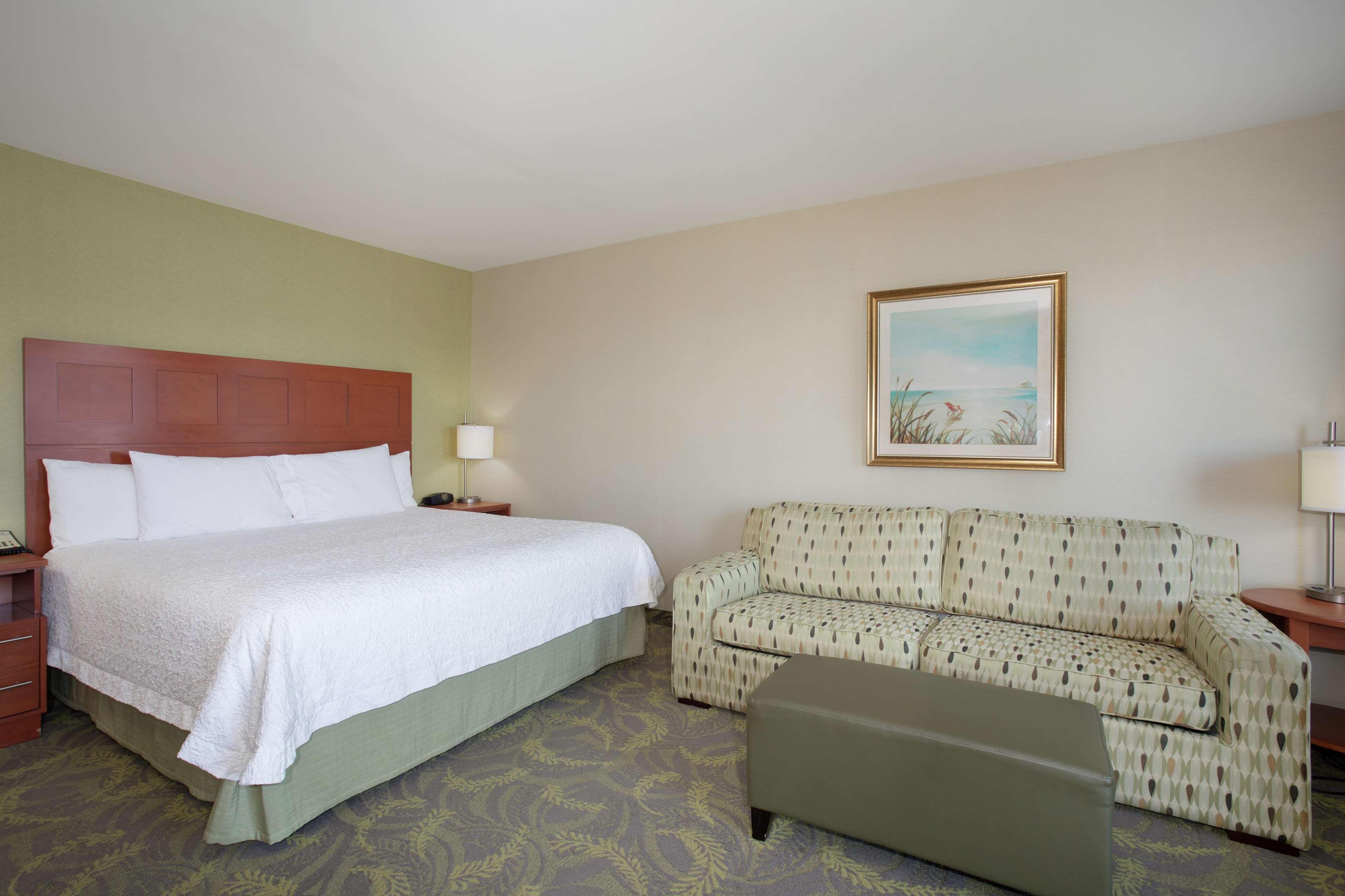 Hampton Inn & Suites Astoria Ngoại thất bức ảnh