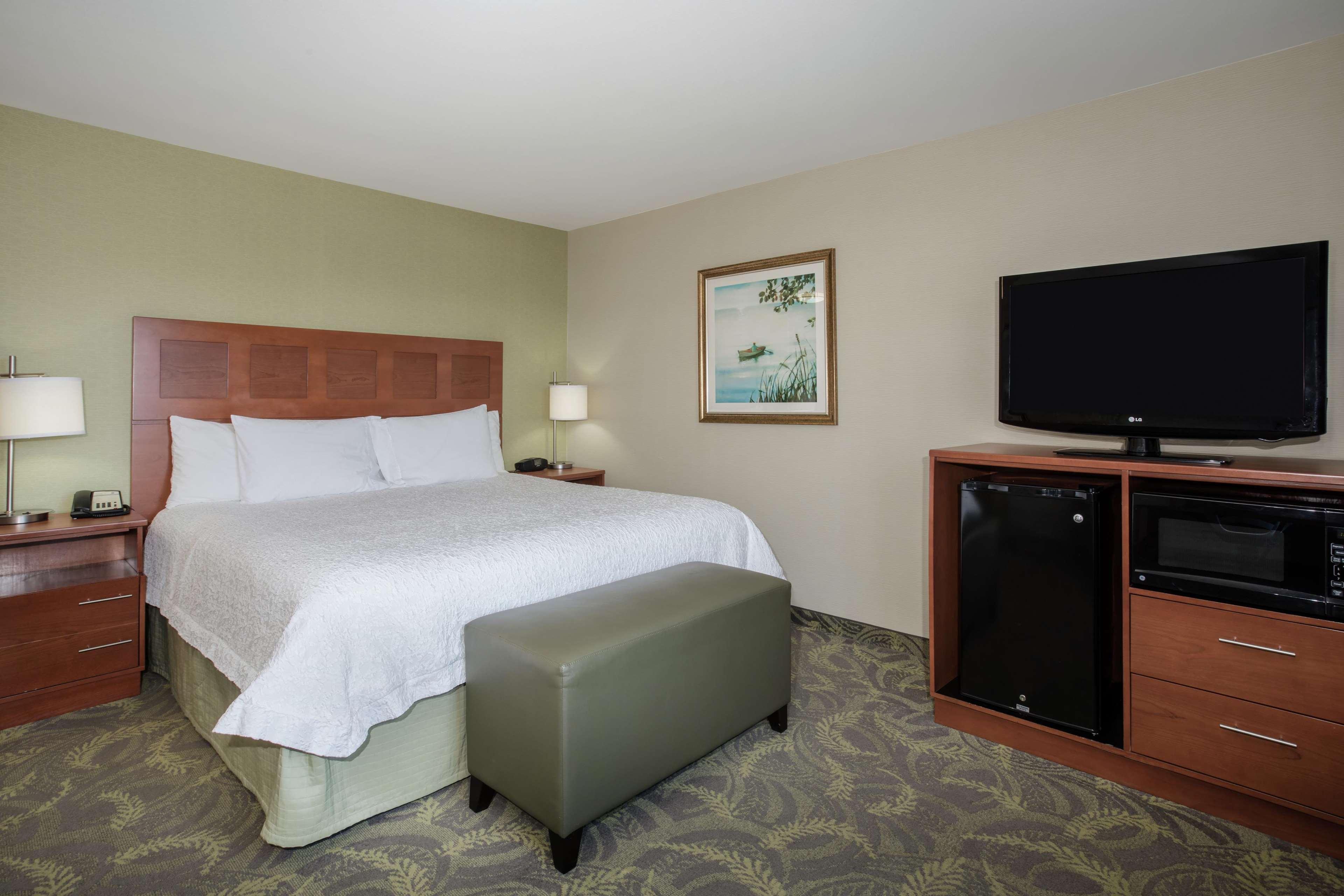 Hampton Inn & Suites Astoria Ngoại thất bức ảnh
