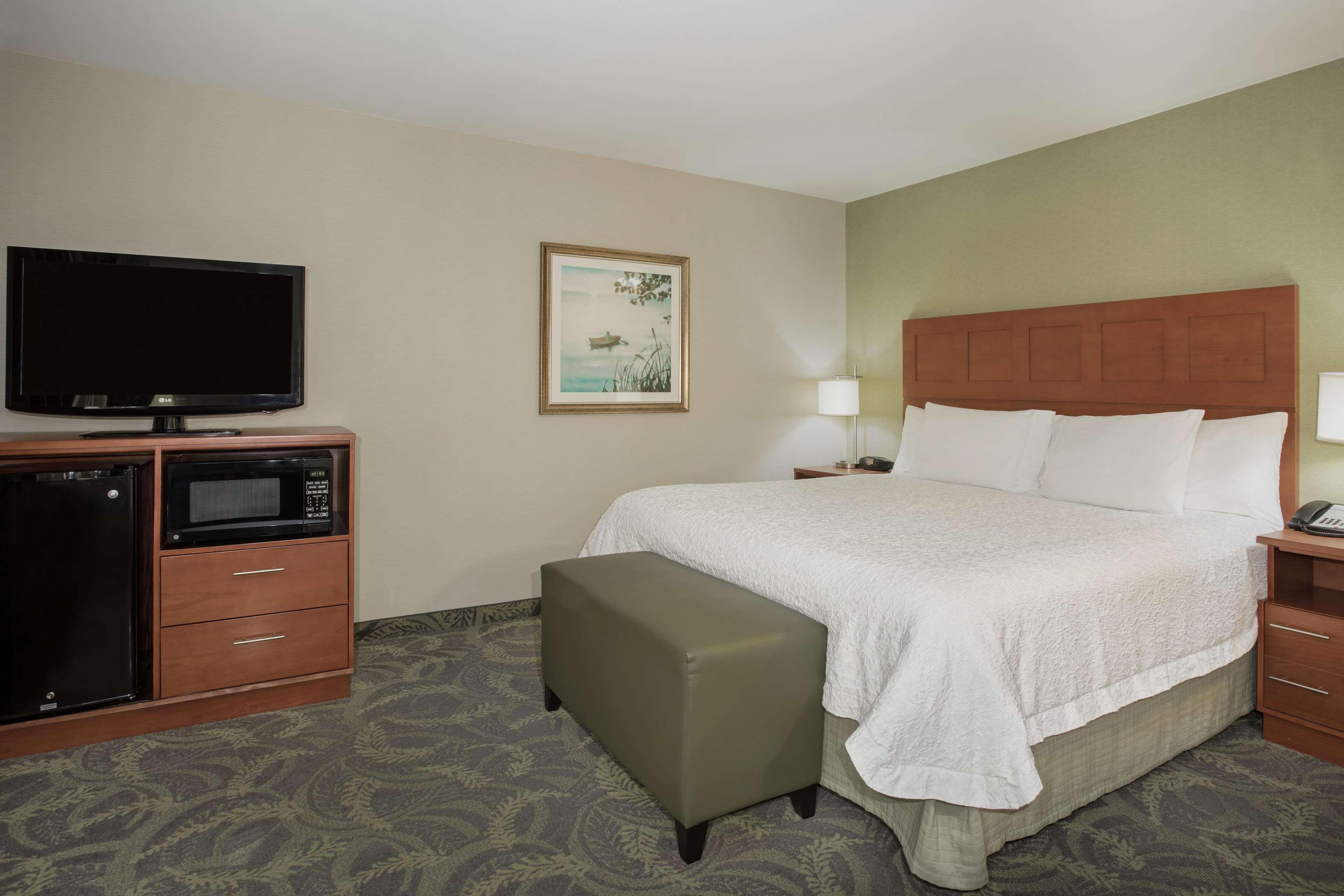 Hampton Inn & Suites Astoria Ngoại thất bức ảnh