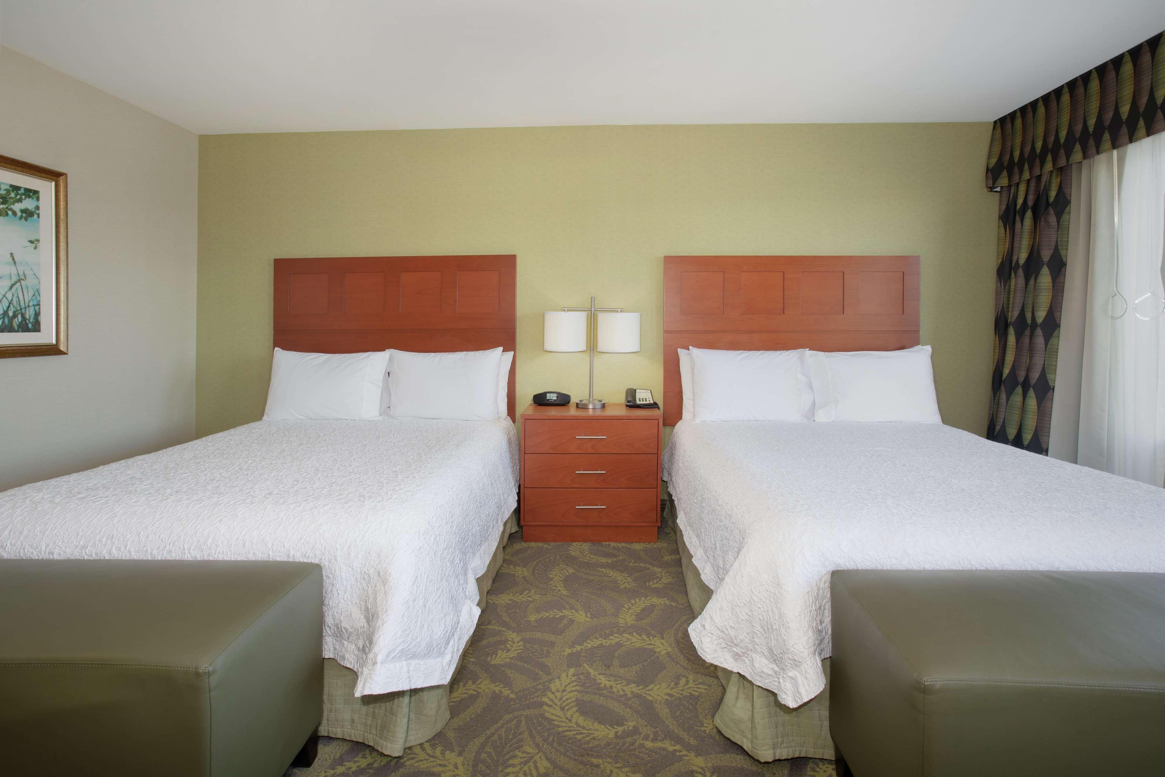 Hampton Inn & Suites Astoria Ngoại thất bức ảnh