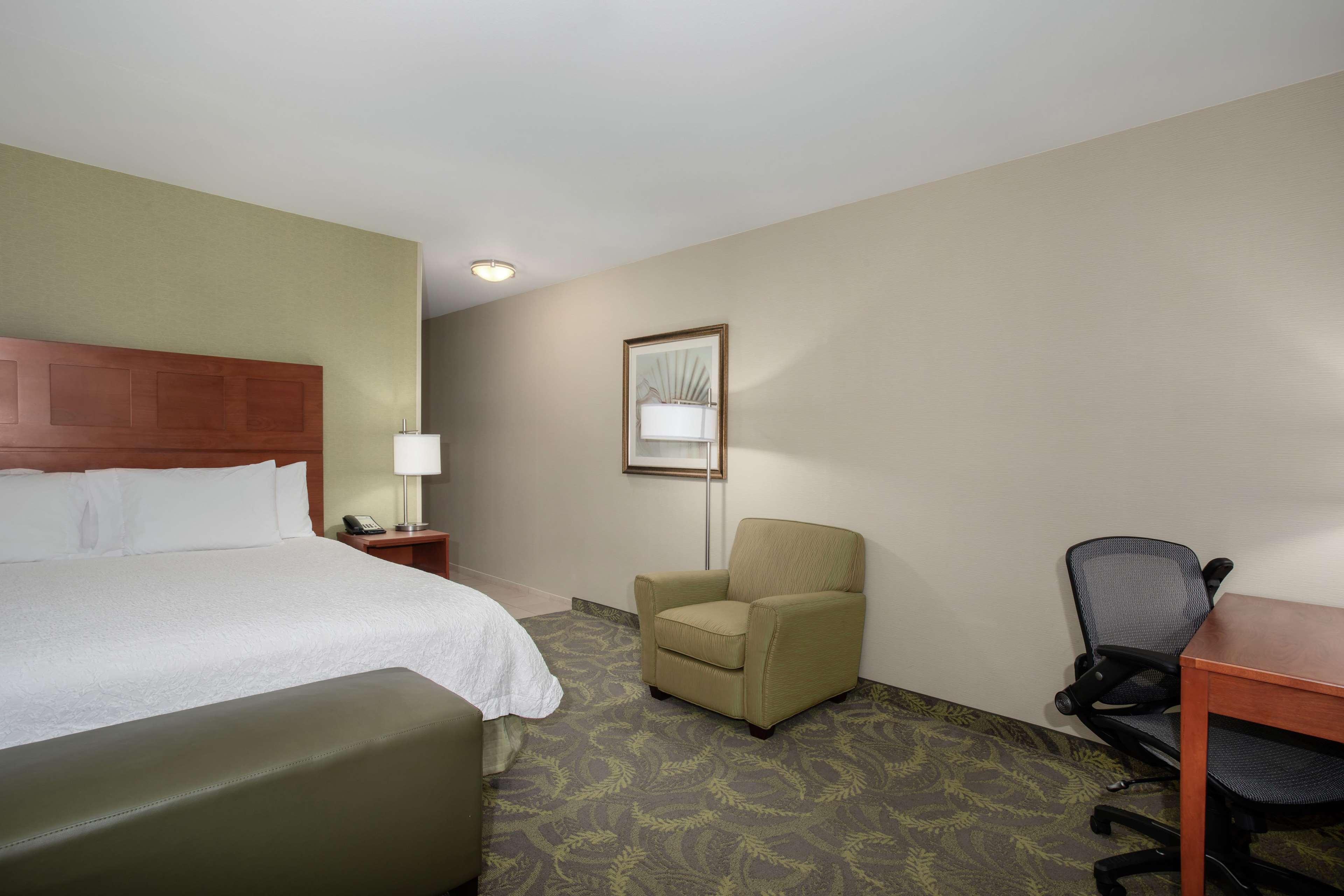 Hampton Inn & Suites Astoria Ngoại thất bức ảnh